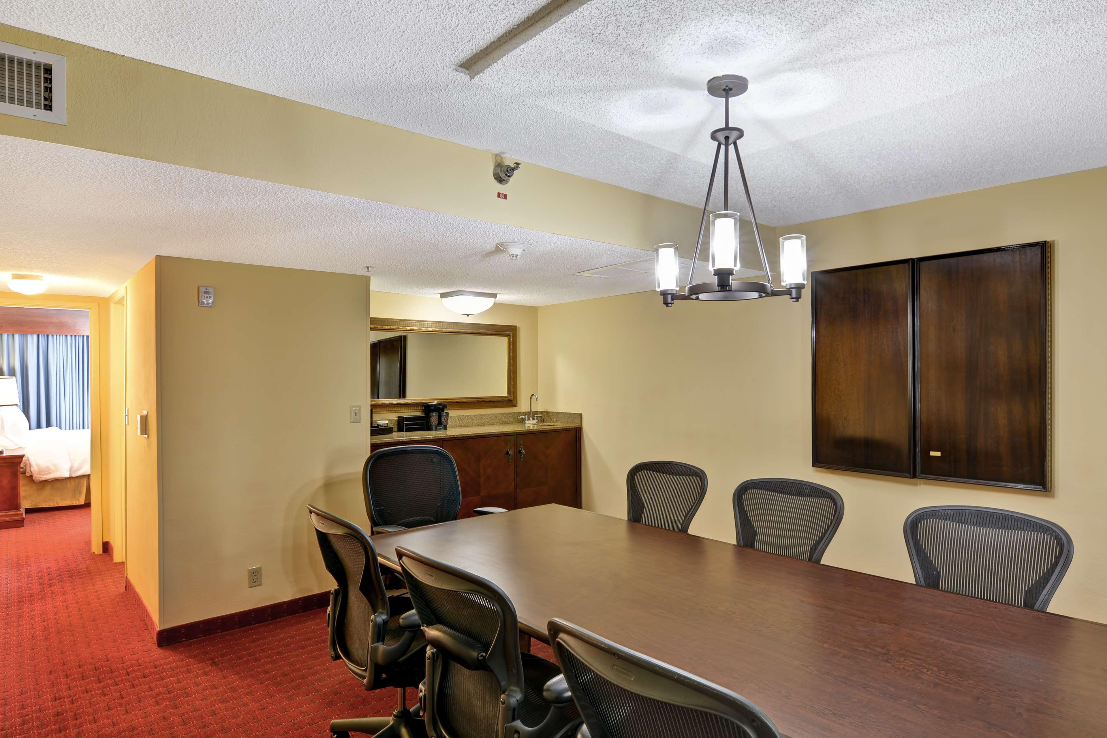 Embassy Suites By Hilton Orlando North Алтамонте Спрингс Екстериор снимка