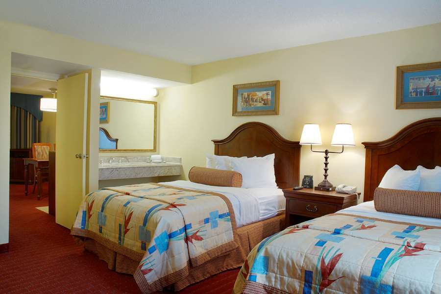 Embassy Suites By Hilton Orlando North Алтамонте Спрингс Стая снимка
